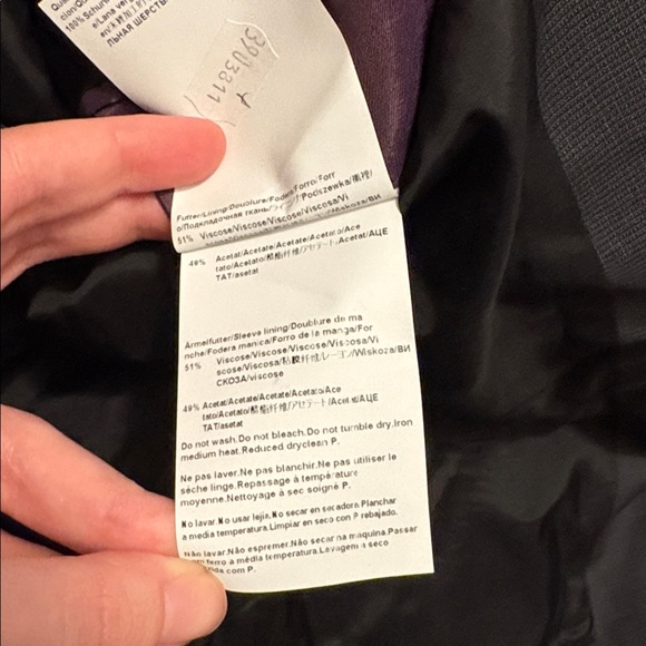 Hugo Boss blazer - Picture 9 of 10